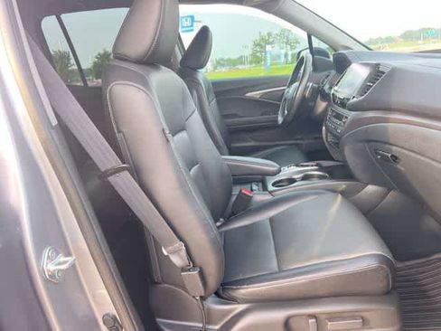 Certified 2023 Honda Ridgeline RTL image 12