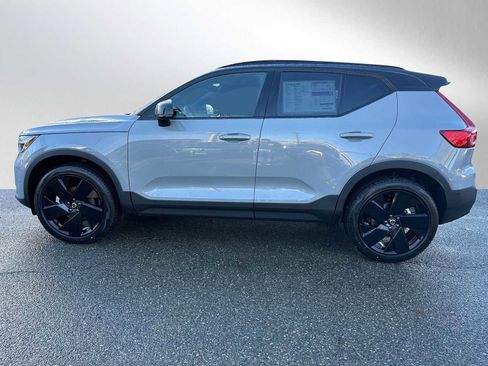 New 2026 Volvo XC40 B5 Ultra w/ Climate Package image 6