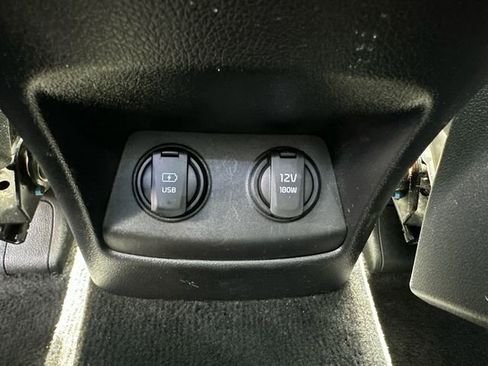 Used 2020 Kia Sportage EX w/ Option Group 15 image 18