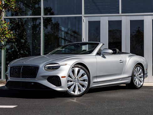 New 2026 Bentley Continental GTC image 40