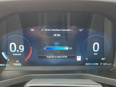 Used 2025 Ford Explorer ST-Line image 11