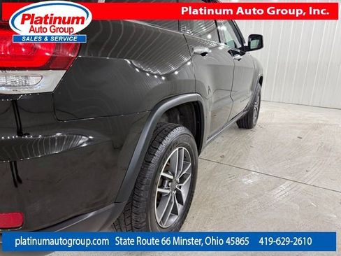 Used 2021 Jeep Grand Cherokee Limited image 47