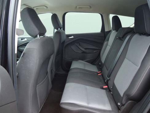 Used 2019 Ford Escape SE FWD image 27