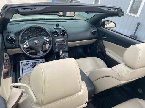 Used 2008 Pontiac G6 GT w/ Premium Package image 10