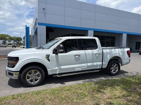 Used 2024 Ford F150 XLT w/ Mobile Office Package RWD image 5