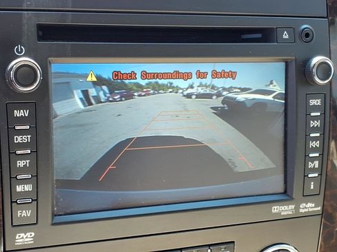 Used 2013 GMC Yukon XL Denali AWD/4WD image 10