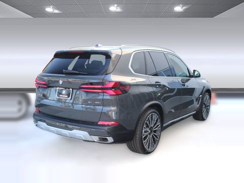 Used 2026 BMW X5 sDrive40i RWD image 9