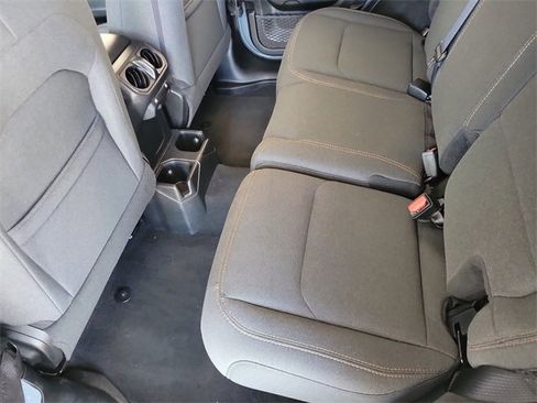 Used 2024 Jeep Wrangler Sport S image 15