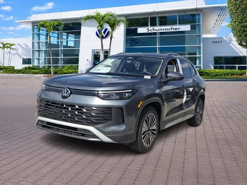 New 2026 Volkswagen Tiguan S FWD image 3