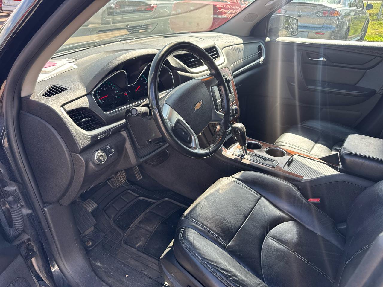 Used 2013 Chevrolet Traverse LT AWD/4WD image 9