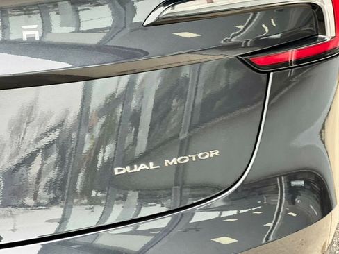 Used 2025 Tesla Model 3 Long Range image 9