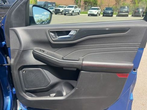 Used 2023 Ford Escape ST-Line Elite w/ Premium Technology Package AWD/4WD image 10