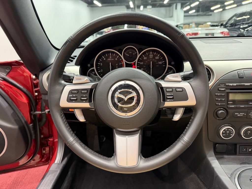 Used 2012 MAZDA MX-5 Miata Grand Touring w/ Premium Pkg RWD image 32