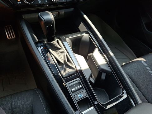 Used 2023 Honda Accord Sport image 15