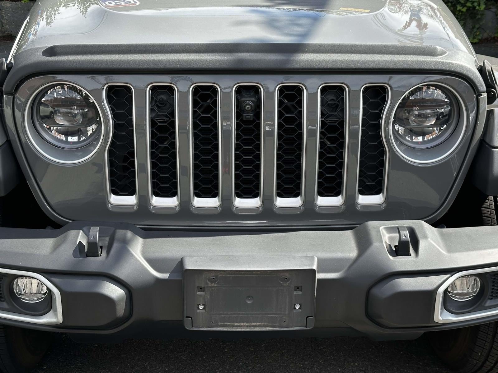 Used 2023 Jeep Wrangler Unlimited Sahara w/ LED Lighting Group AWD/4WD image 9