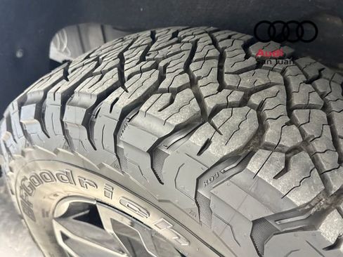 Used 2020 Chevrolet Silverado 1500 LT Trail Boss w/ Midnight Edition image 8