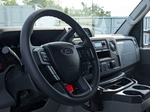 New 2025 Ford E-350 and Econoline 350 Super Duty w/ Power Equipment Group image 18