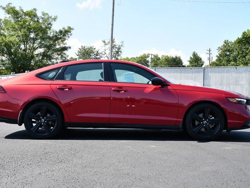 Used 2024 Honda Accord Sport image 8