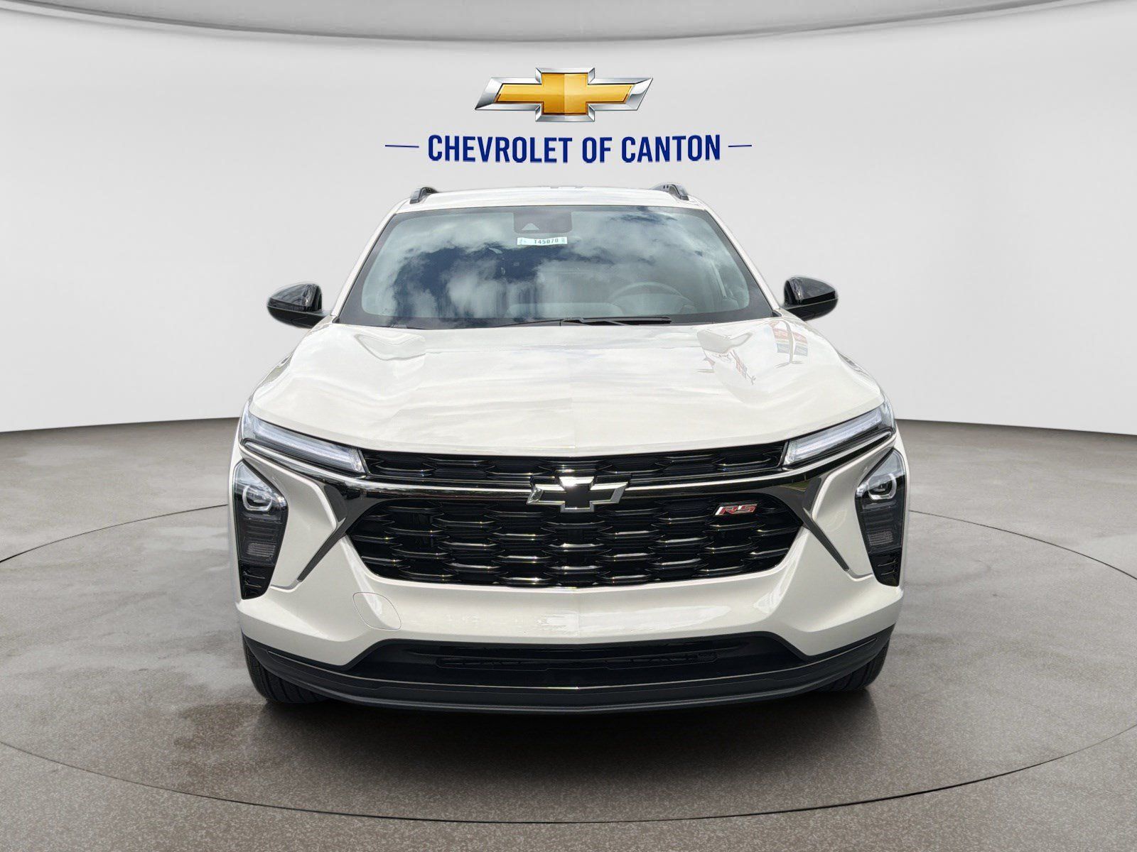 New 2026 Chevrolet Trax RS FWD image 2