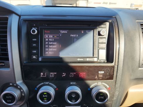 Used 2014 Toyota Sequoia Limited image 12