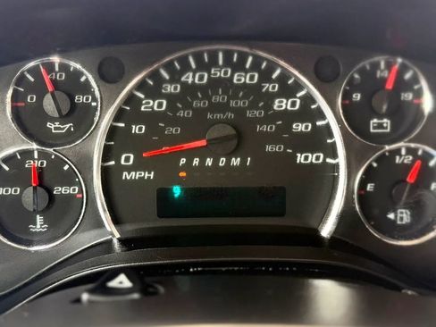 Used 2019 GMC Savana 3500 LS RWD image 14