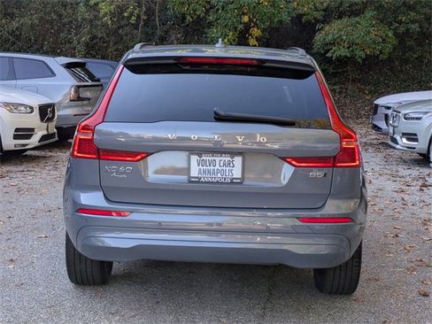 Certified 2022 Volvo XC60 B5 Momentum w/ Advanced Package image 6