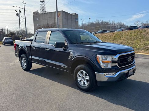 Used 2022 Ford F150 XLT image 2