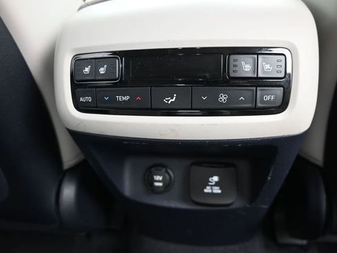 Used 2023 Hyundai Palisade Calligraphy w/ Cargo Package image 28