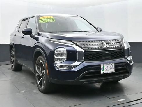 Used 2024 Mitsubishi Outlander Ralliart image 2