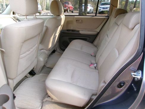 Used 2005 Toyota Highlander 2WD image 5