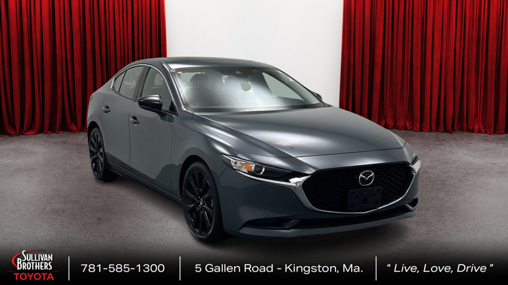 Used 2023 MAZDA MAZDA3 s FWD image 3