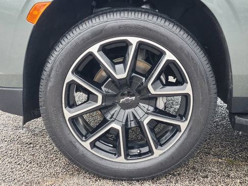 Used 2023 Chevrolet Tahoe RST w/ Luxury Package RWD image 10
