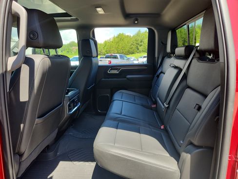 Used 2024 Chevrolet Silverado 2500 LTZ w/ LTZ Premium Package AWD/4WD image 40