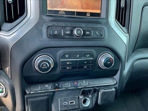 Used 2023 Chevrolet Silverado 1500 Custom AWD/4WD image 14