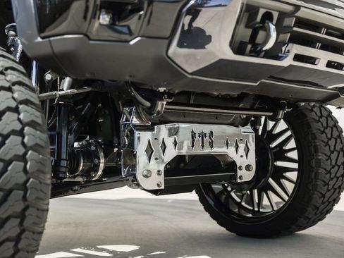 Used 2024 GMC Sierra 3500 Denali Ultimate image 5