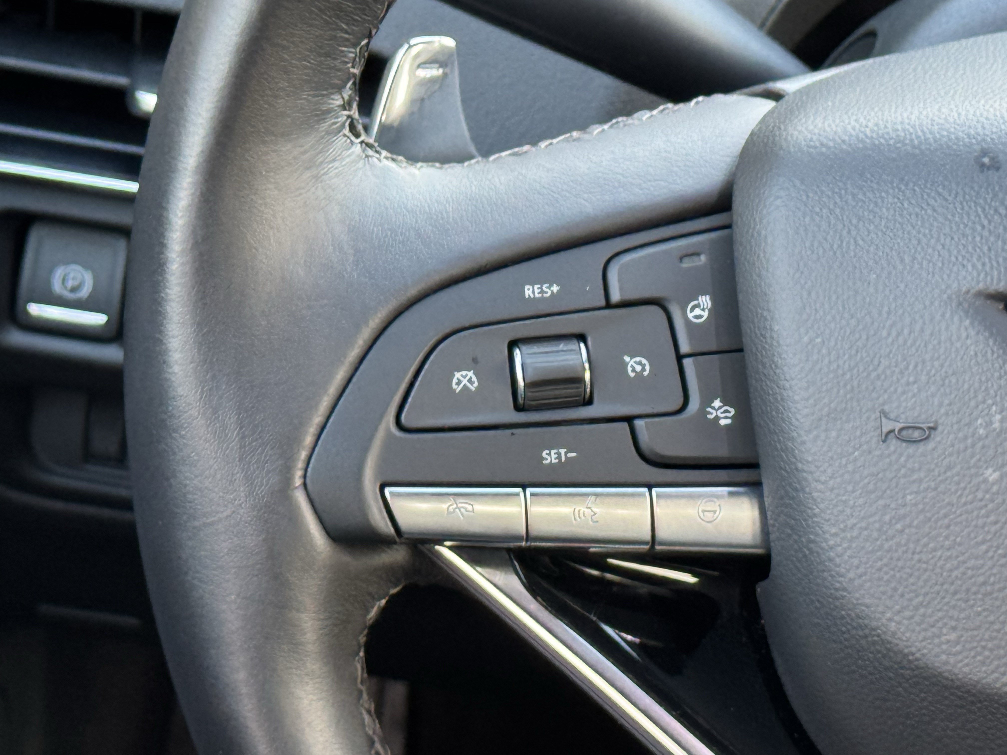 Used 2026 Cadillac CT5 Premium Luxury RWD image 12