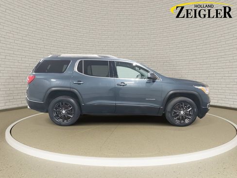 Used 2019 GMC Acadia SLT image 4