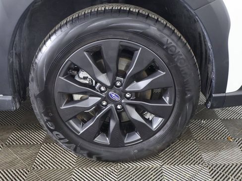 Used 2025 Subaru Outback Onyx Edition image 24