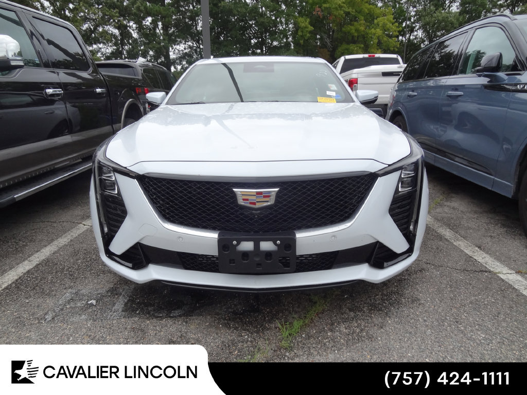 Used 2026 Cadillac CT5 Sport w/ Platinum Package RWD image 2