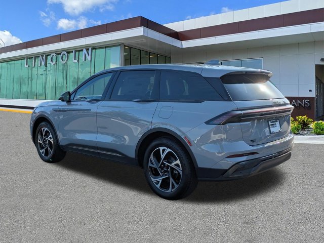 New 2026 Lincoln Nautilus Premier w/ Jet Appearance Package AWD/4WD image 6