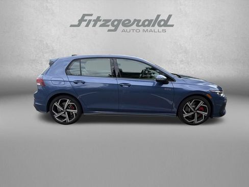 Used 2026 Volkswagen GTI SE FWD image 8