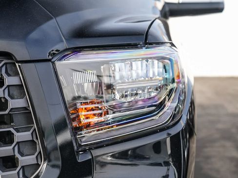 Used 2016 Toyota Tundra Limited w/ Limited Premium Package image 8