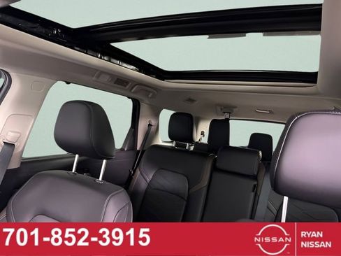 New 2025 Nissan Pathfinder Platinum w/ Cargo Package image 28