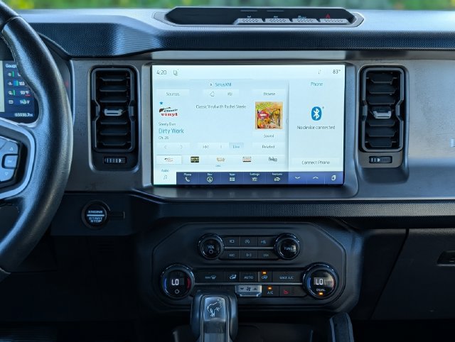 Used 2021 Ford Bronco Outer Banks AWD/4WD image 15