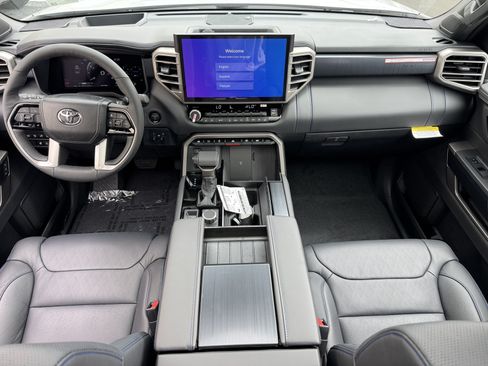 New 2026 Toyota Tundra Platinum AWD/4WD image 4