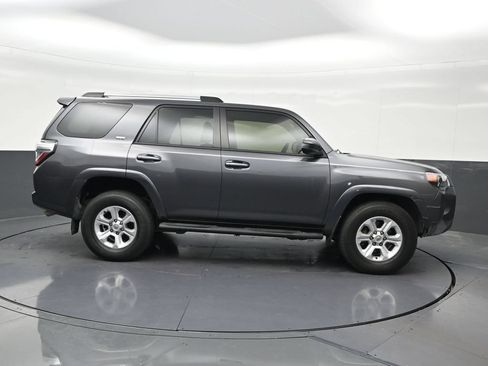 Used 2022 Toyota 4Runner SR5 RWD image 7