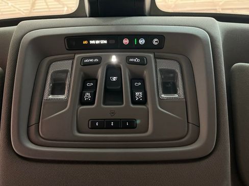 Certified 2021 GMC Sierra 3500 Denali w/ Denali Ultimate Package AWD/4WD image 29