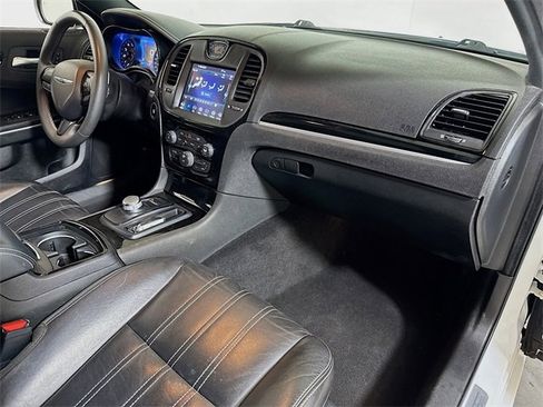 Used 2023 Chrysler 300 S w/ Comfort Group image 28
