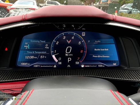 Used 2021 Chevrolet Corvette Stingray Premium Cpe w/ Z51 Performance Package image 17