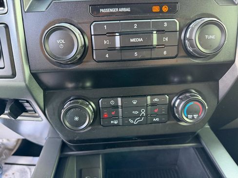 Used 2021 Ford F250 XLT w/ XLT Premium Package image 34